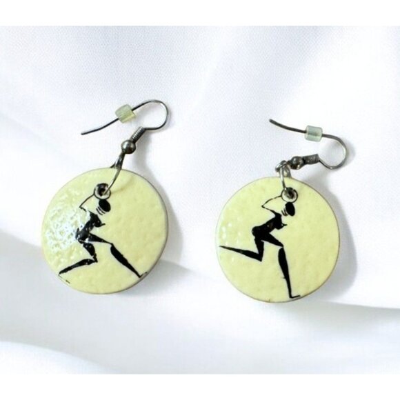 Handmade Cream Round Shell Earrings With Black Silhouette Art - Picture 4 of 9
